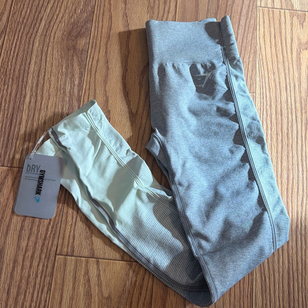 Gymshark Two-Tone Light Gray and Pale Green Seamless Leggings